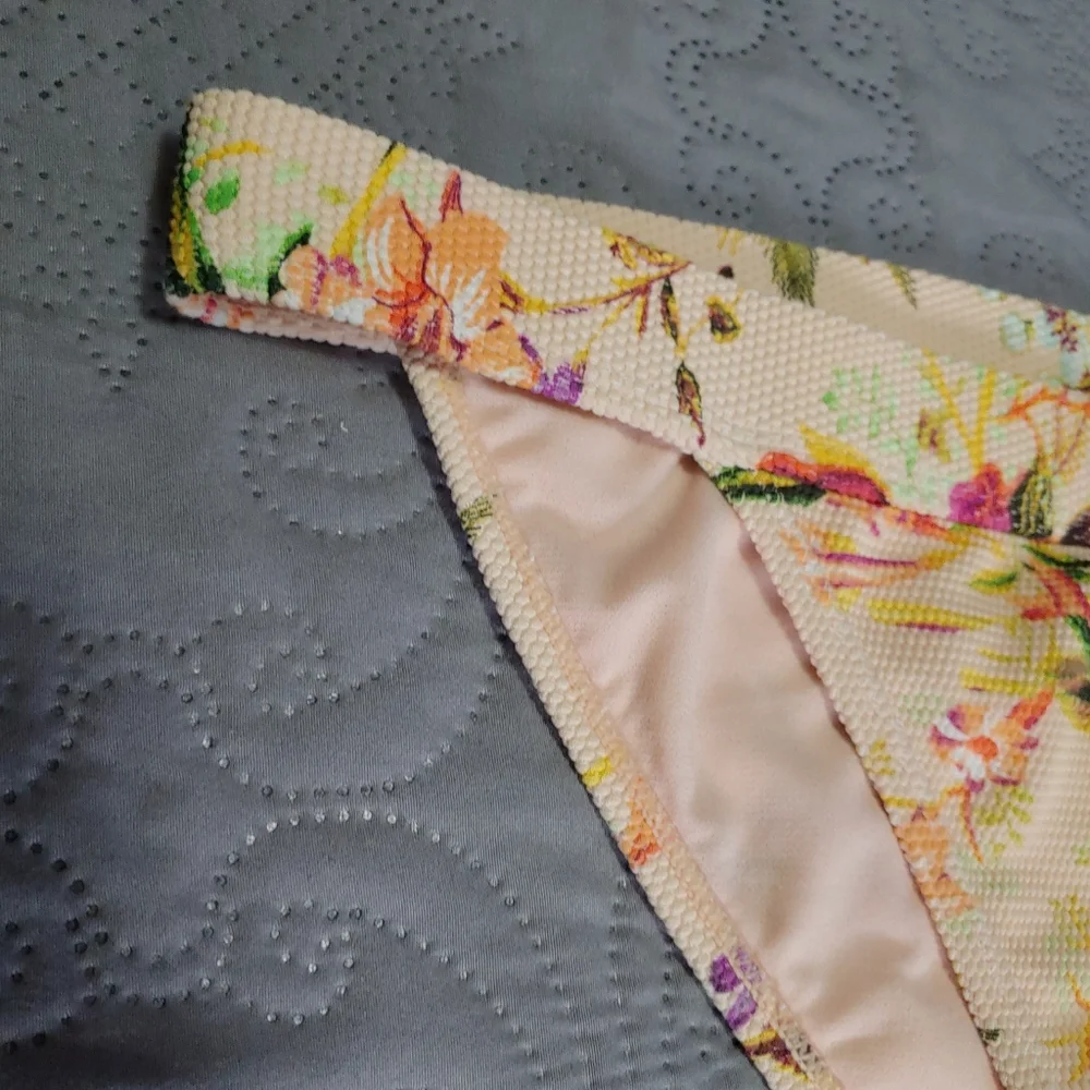 Cabana del Sol Floral Pink Bikini Bottom Small